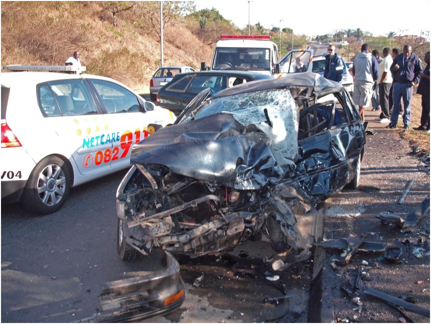 A Toyota Tazz and a Opel Cadet collided with a side impact