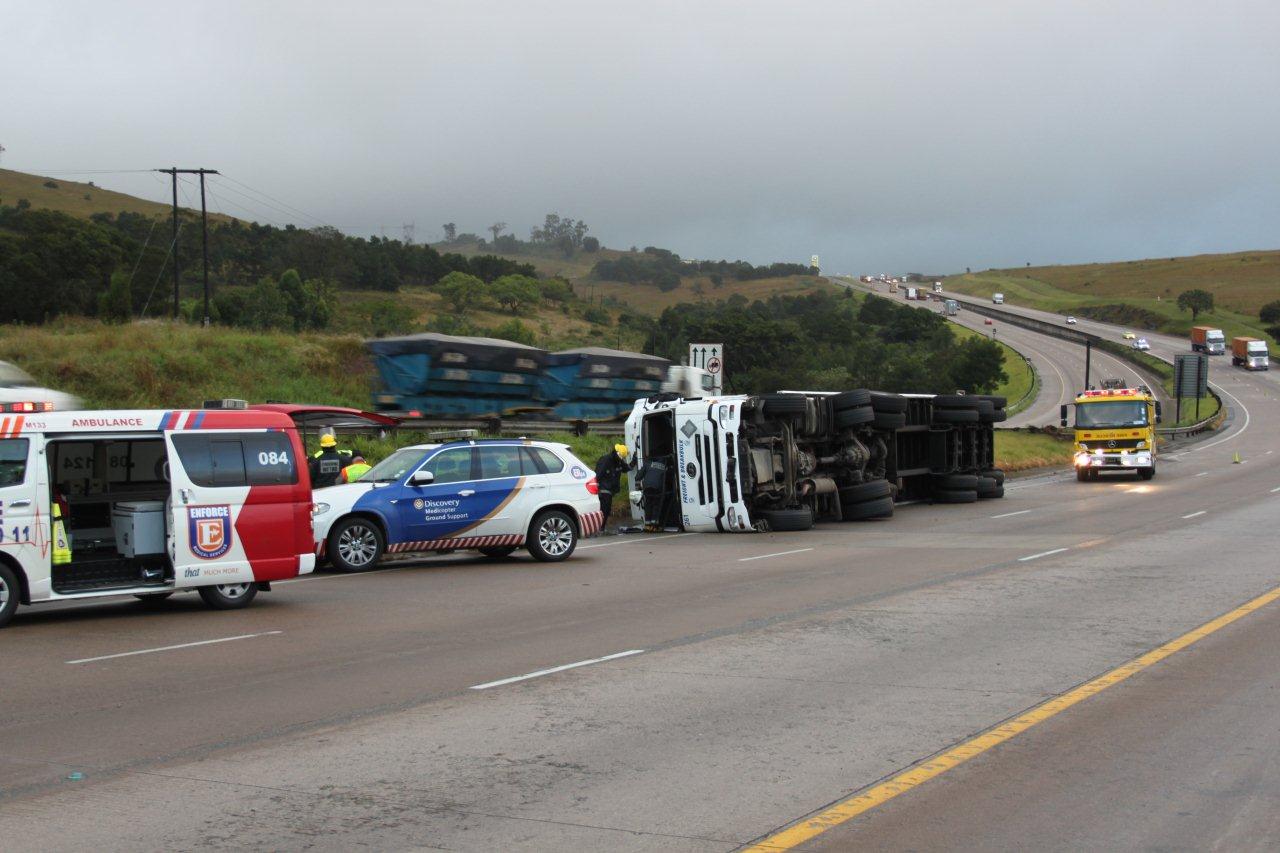 pictures-of-road-accidents-in-south-africa-pictures-of-cars-2016